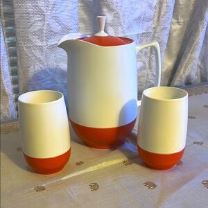 Vintage Thermos Insulated Ware White & Orange Retro Melamine Pitcher & 2 Cups